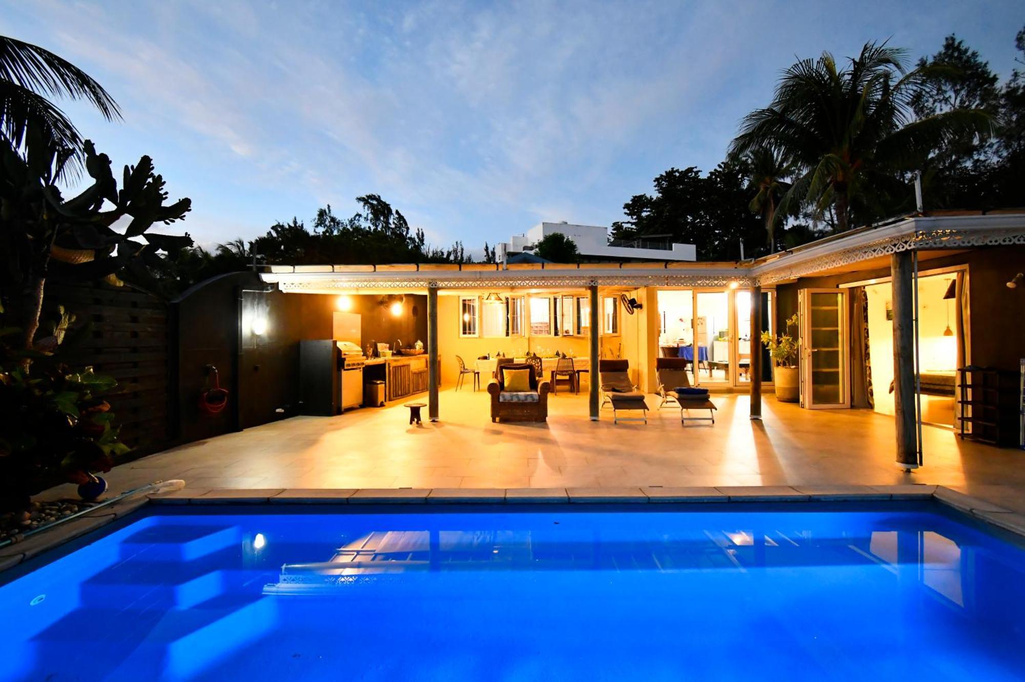 Chalet Kestrel With Pool On The Beach Riambel Exterior foto