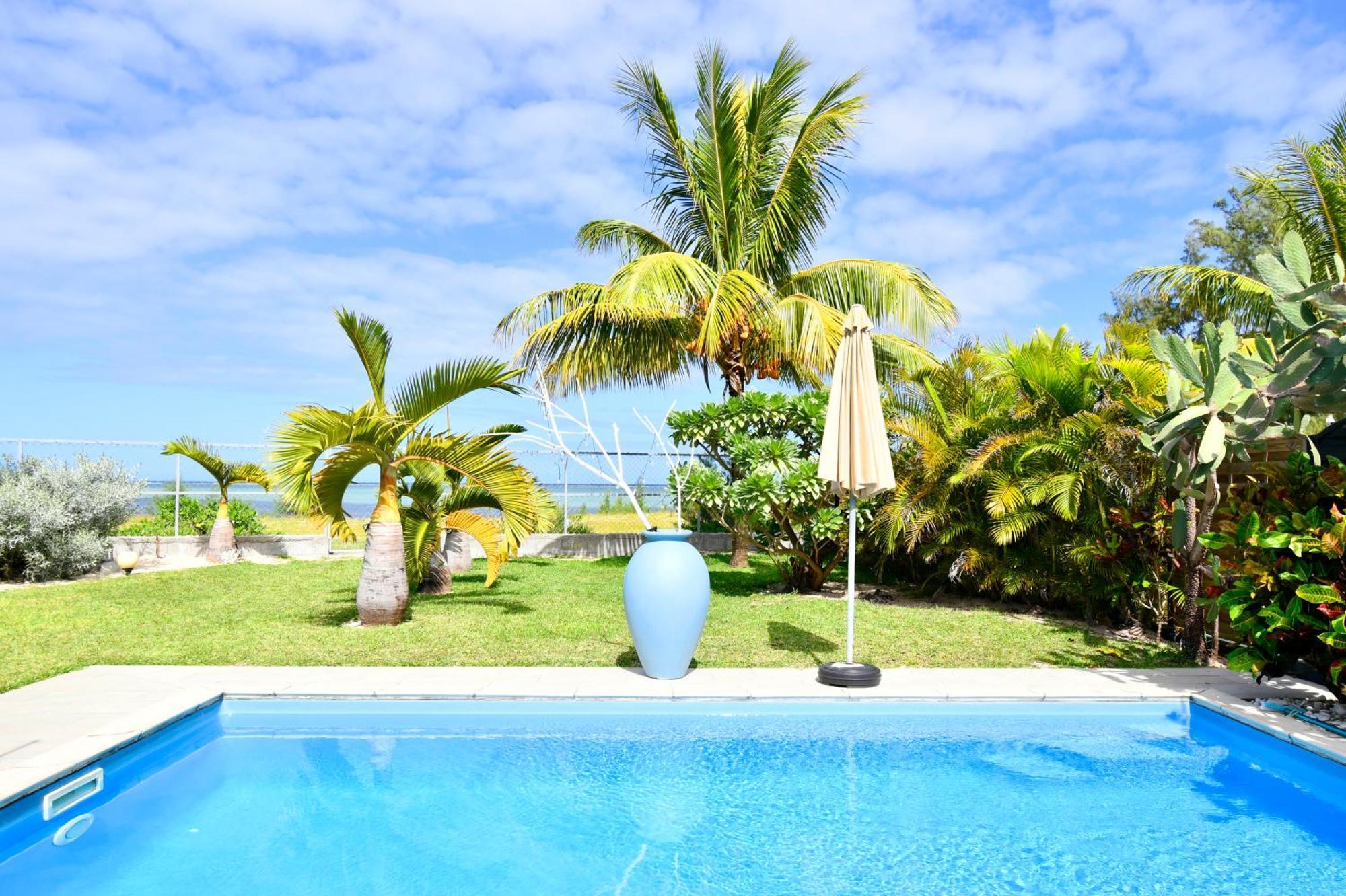 Chalet Kestrel With Pool On The Beach Riambel Exterior foto